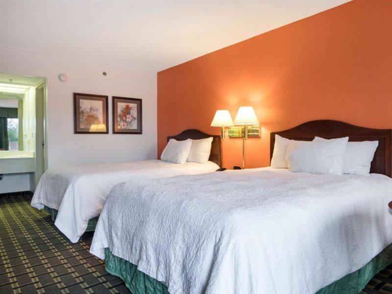 Dublin Inn And Suites Dış mekan fotoğraf
