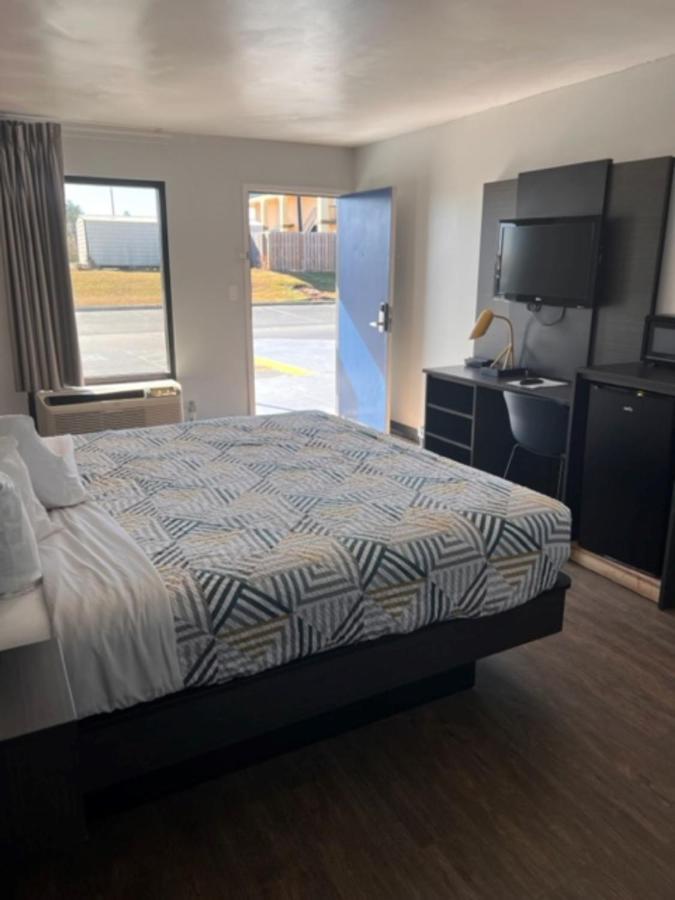 Dublin Inn And Suites Dış mekan fotoğraf